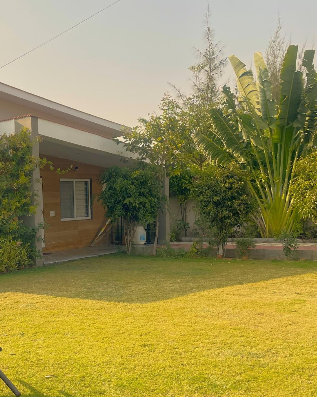 2BHK Farmstay with Hill Views, Udaipur x Solis Nature