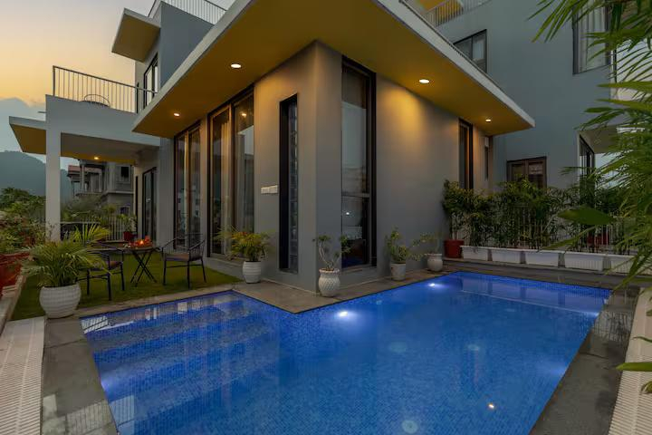 luxurious 5 BHK villa in Udaipur x Solis Nature