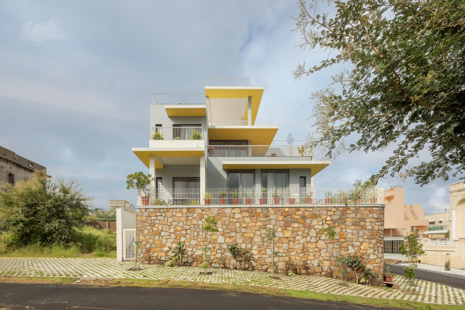 3BHK Luxe Pool Villa, Udaipur x Solis Nature