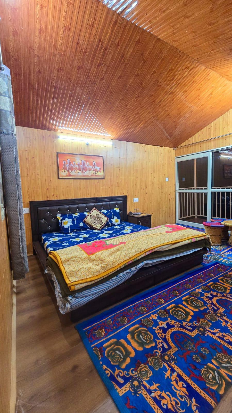 Hilltop Haven In Shimla x Solis Nature