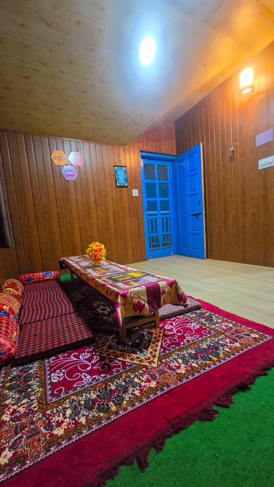 Hilltop Haven In Shimla x Solis Nature
