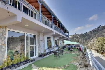 Highland Luxe Escape| 4BHK Mukteshwar x Solis Nature
