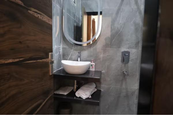 Luxury Farm stay in Gangani x Solis Nature
