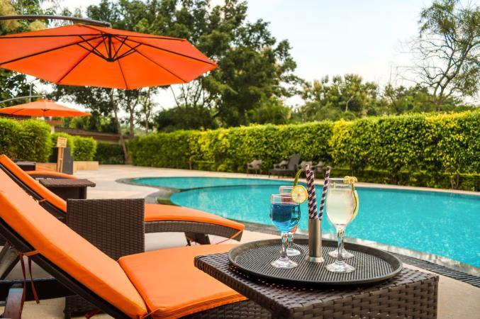 Maharani Deluxe Room, Jim Corbett x Solis Nature