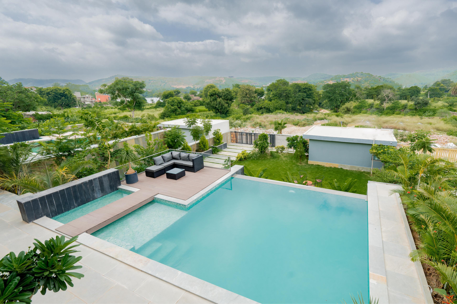 Luxury lake Side Villa In Udaipur x Solis Nature