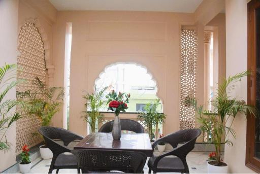 A Boutique Homestay in Agra x Solis Nature