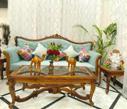 A Boutique Homestay in Agra x Solis Nature