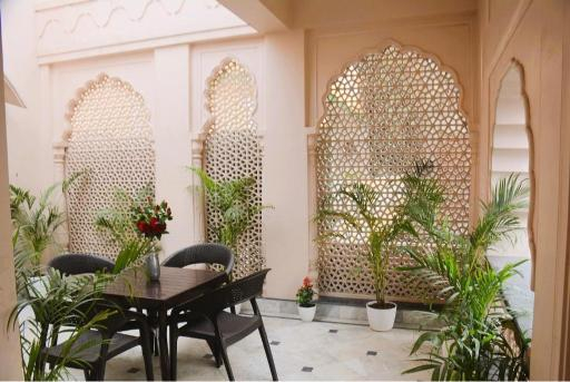 A Boutique Homestay in Agra x Solis Nature