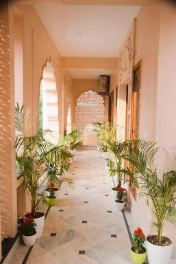 A Boutique Homestay in Agra x Solis Nature