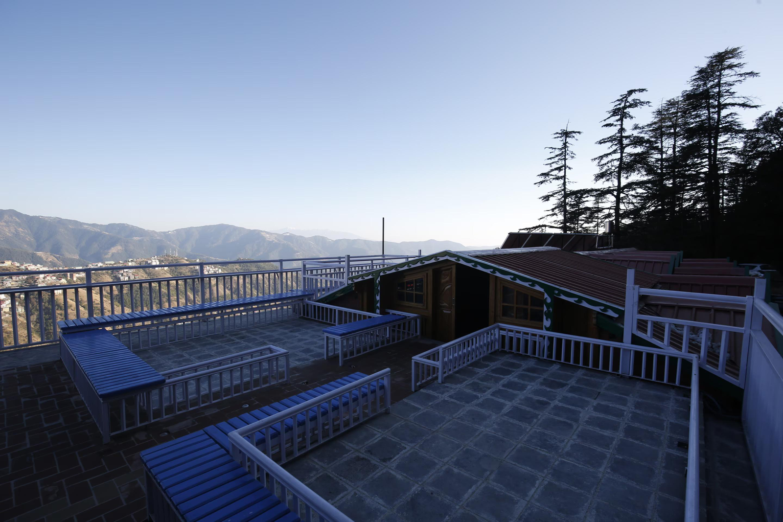The Grand Hill Estate x Solis Nature