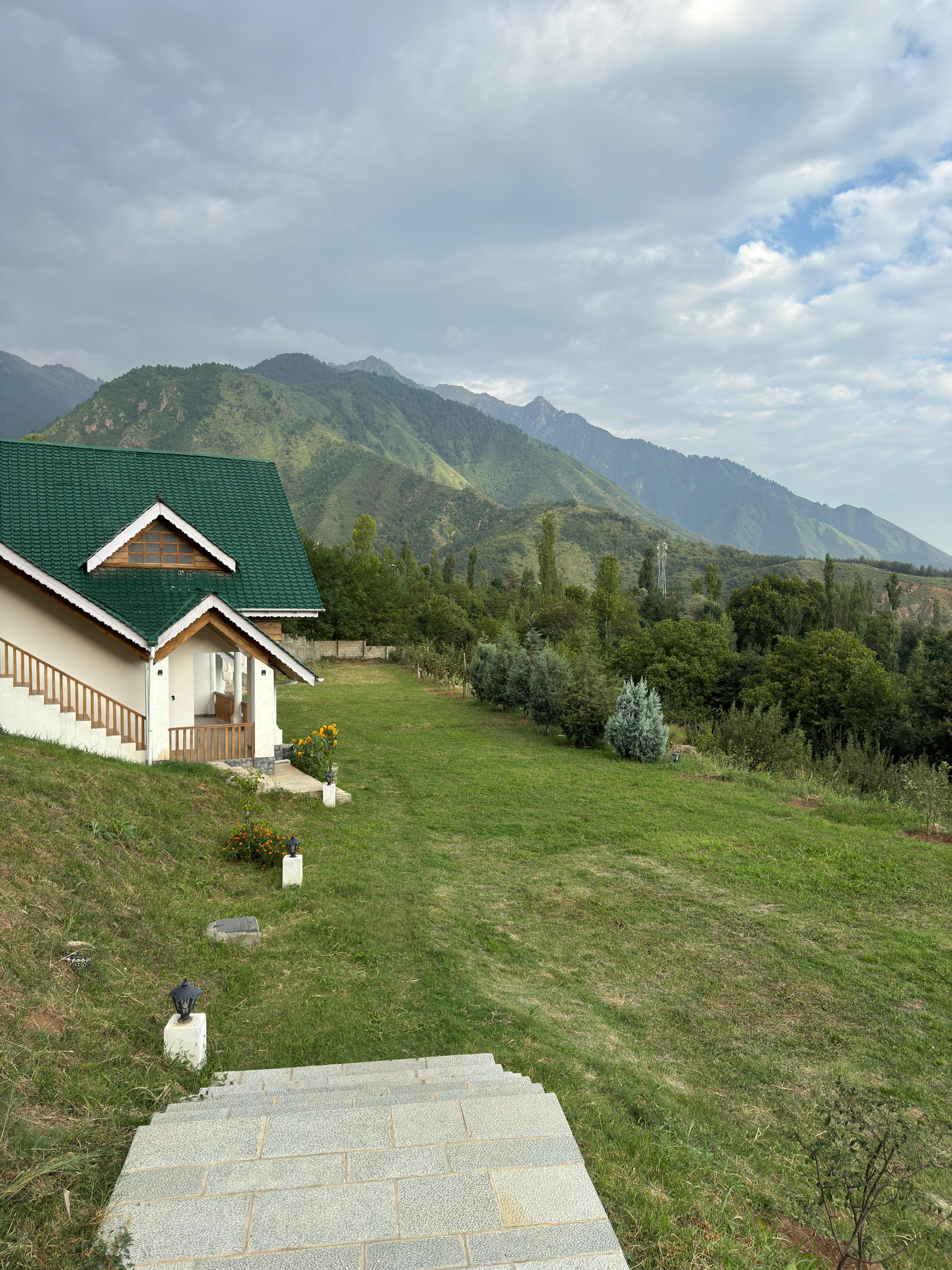 Cozy 2Bedroom Wood House In Srinagar x Solis Nature