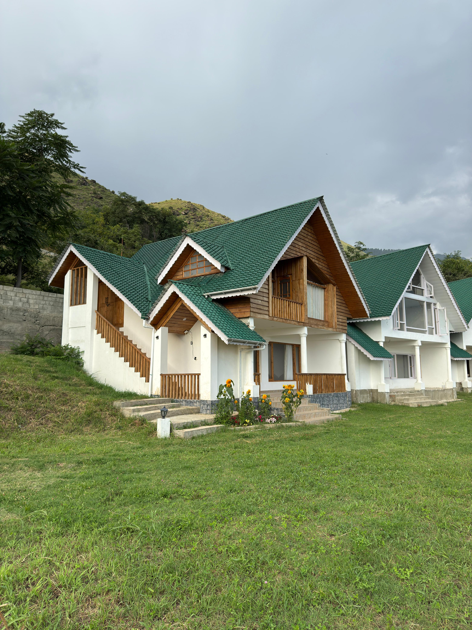 Cozy 2Bedroom Wood House In Srinagar x Solis Nature