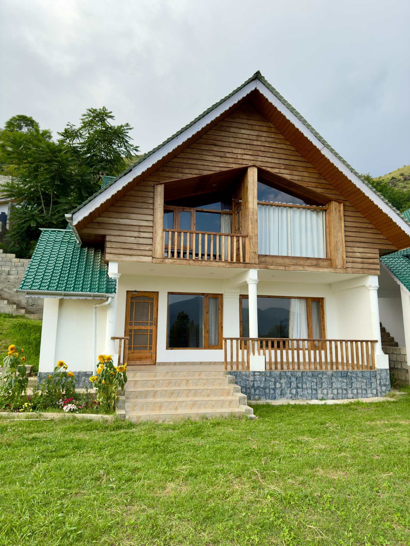 Cozy 2Bedroom Wood House In Srinagar x Solis Nature