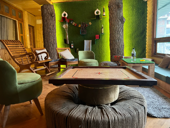 pahadi house x Solis Nature pahadi house x Solis Nature