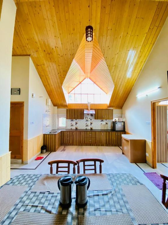 SAI COTTAGE SHIMLA x Solis Nature