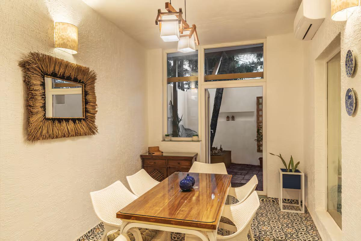 Authentic Villa on Morjim Beach x Solis Nature