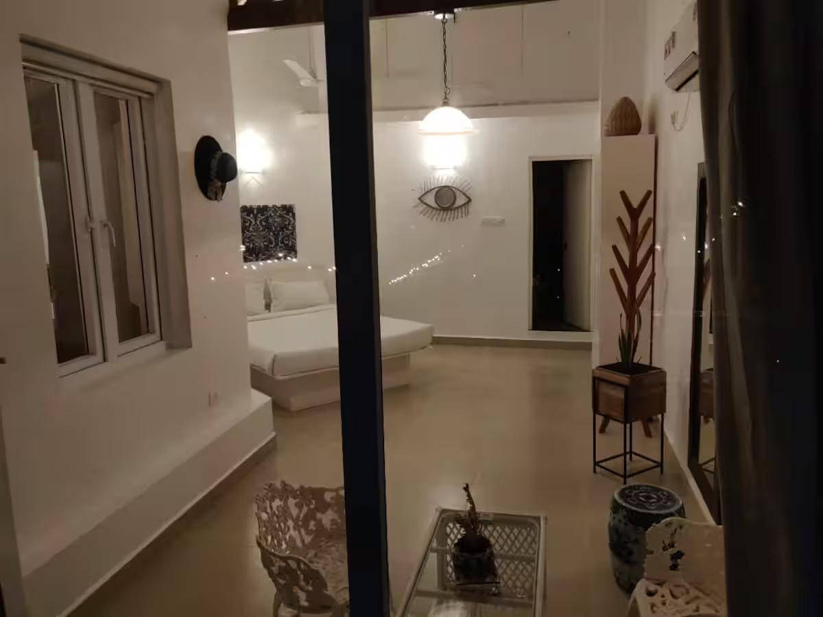 Authentic Villa on Morjim Beach x Solis Nature
