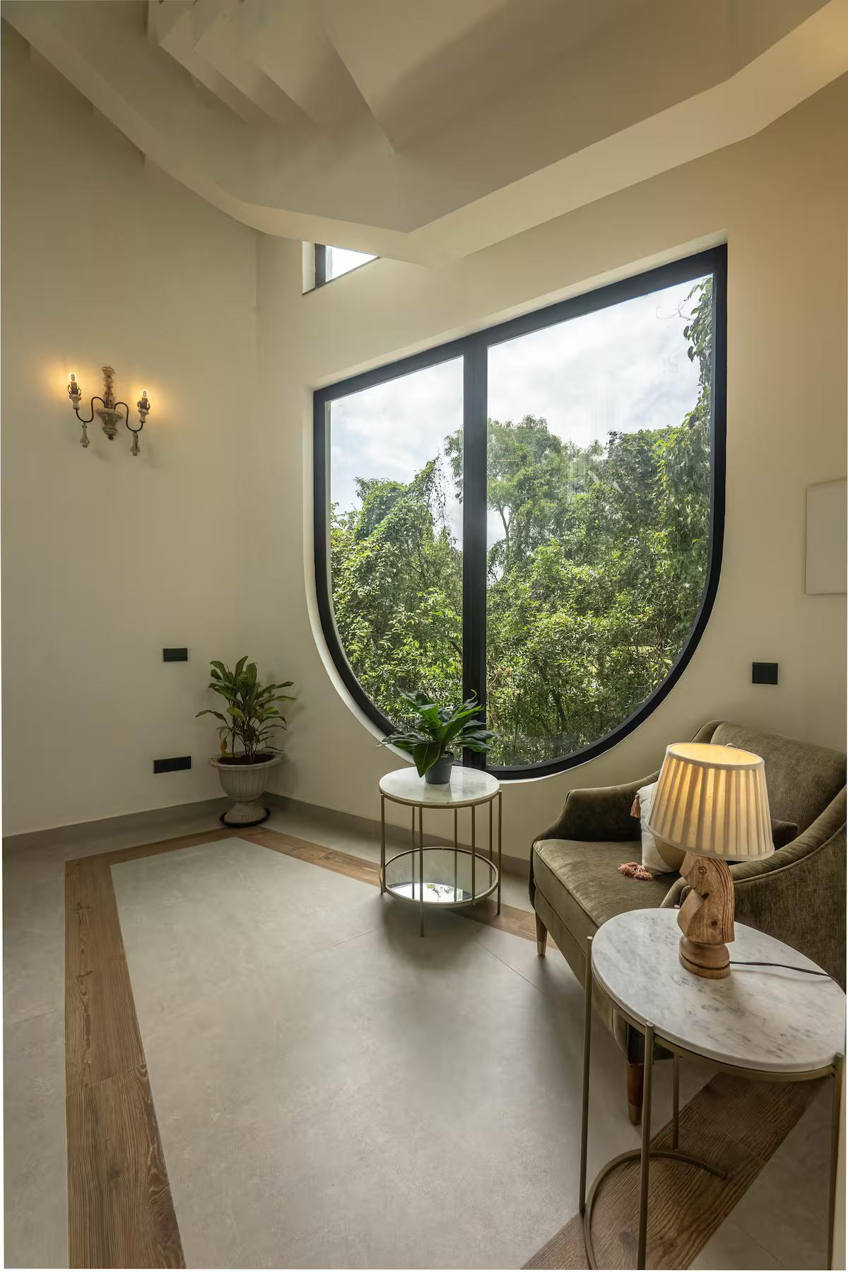 Luxury Edgewater Villa x Solis Nature