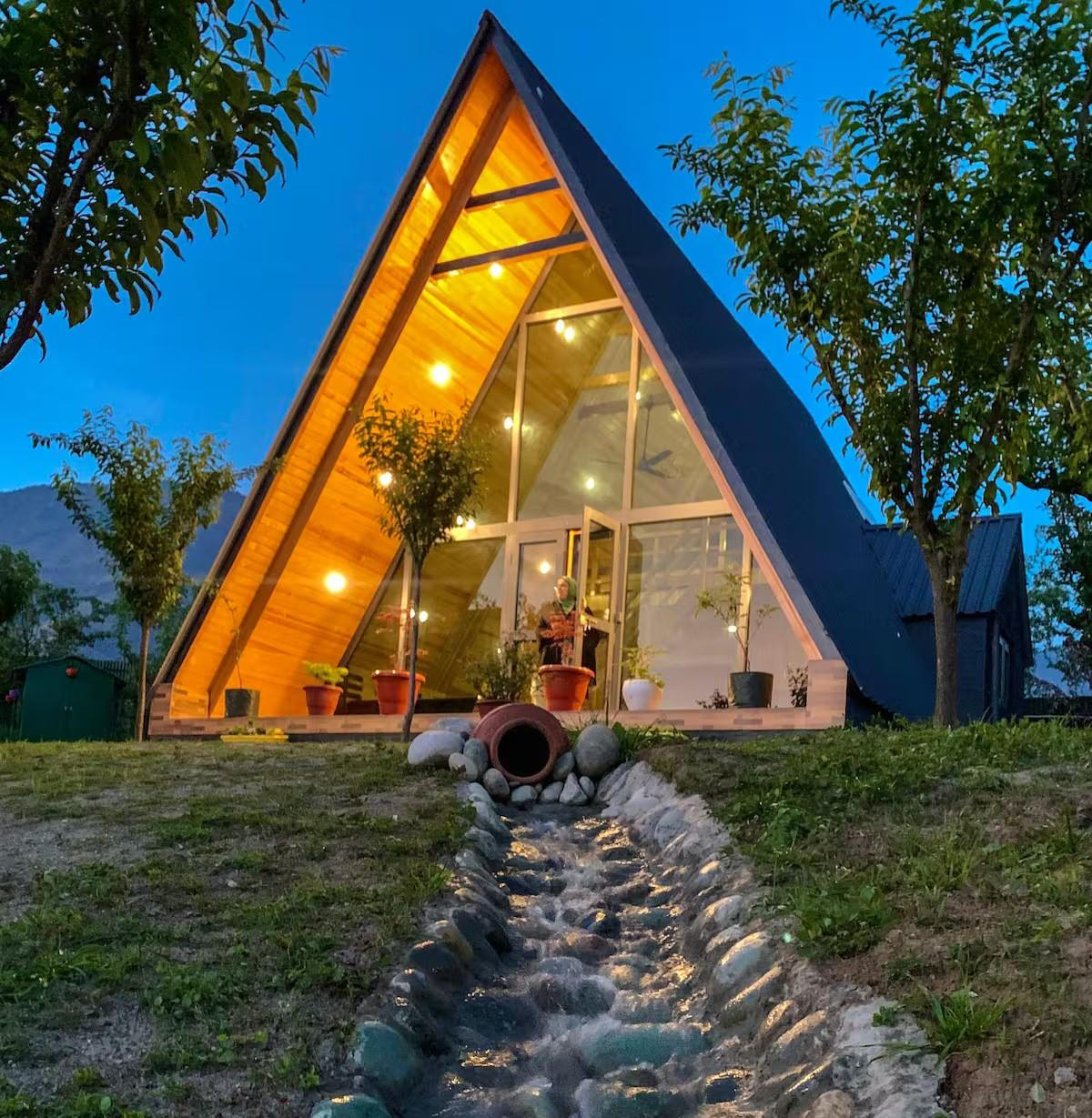 Villa Cottage In Srinagar x Solis Nature