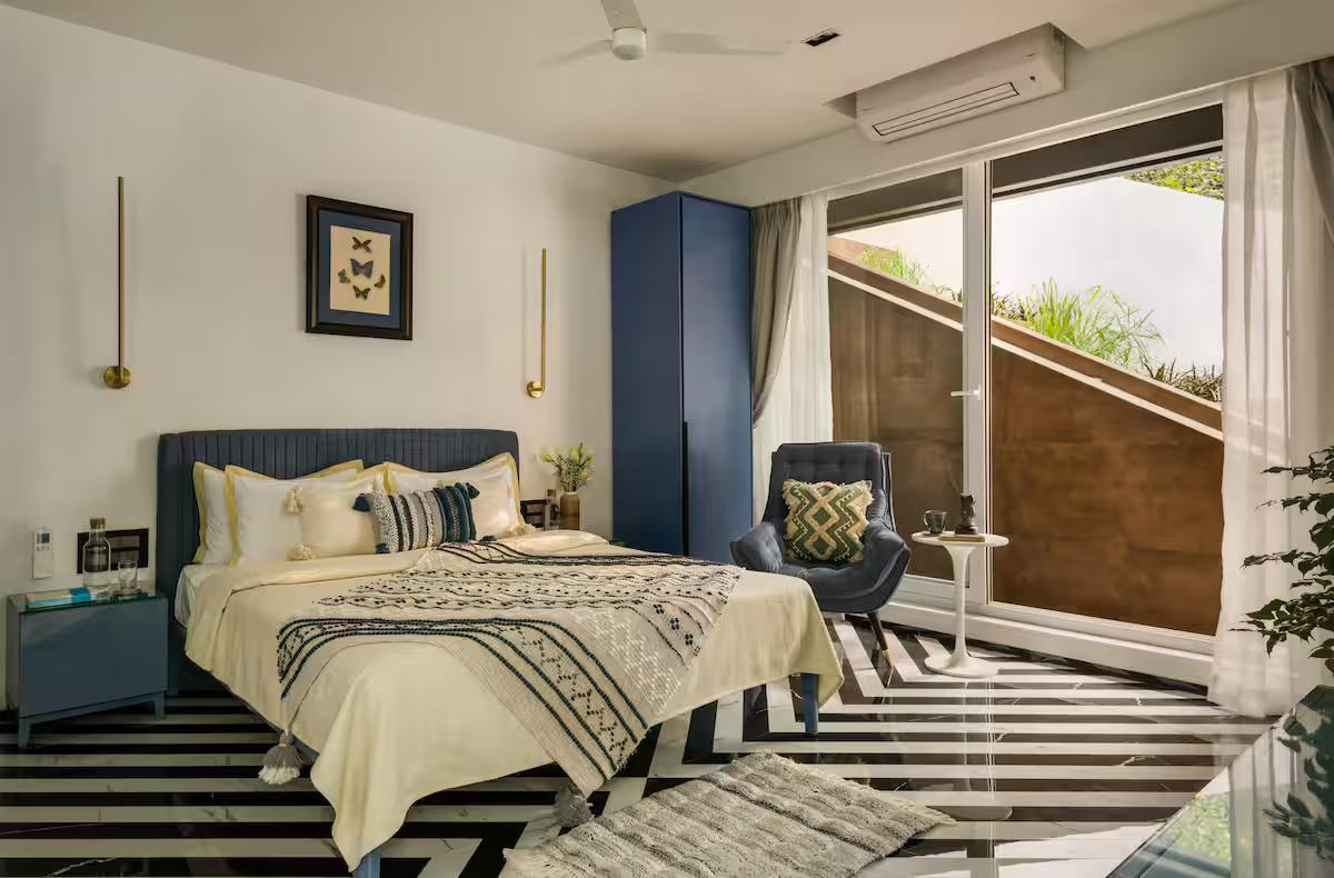 Lux 4BHK Villa w/ Infinity Pool x Solis Nature Lux 4BHK Villa w/ Infinity Pool x Solis Nature