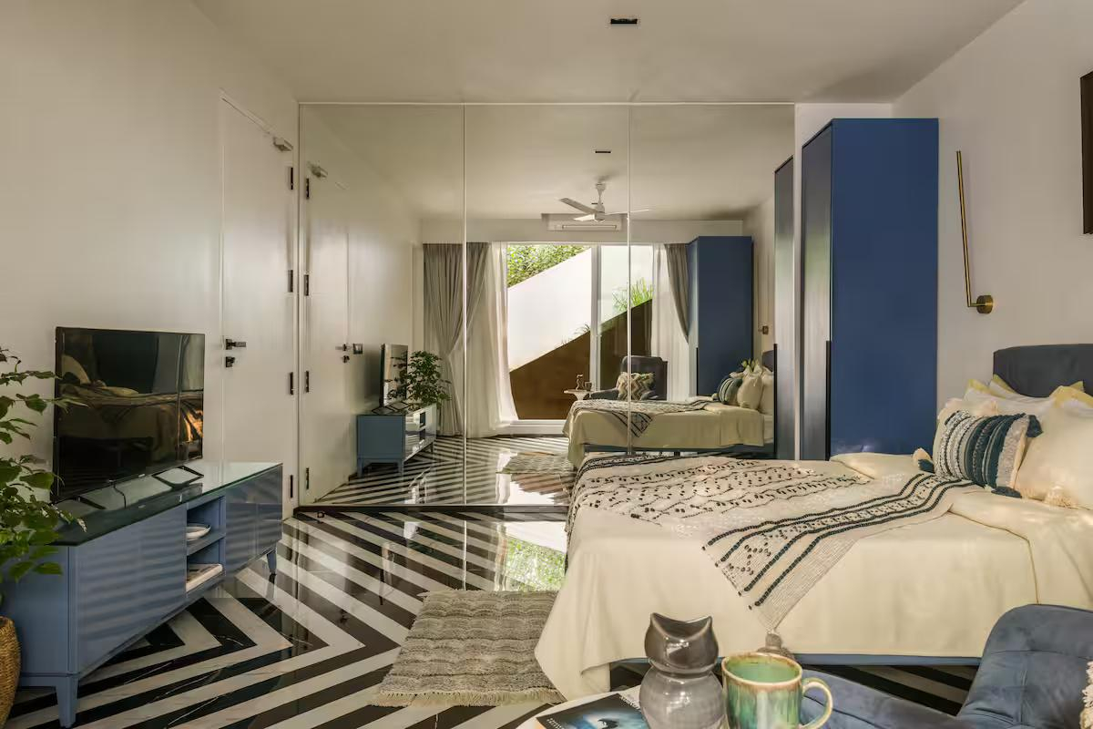 Lux 4BHK Villa w/ Infinity Pool x Solis Nature Lux 4BHK Villa w/ Infinity Pool x Solis Nature