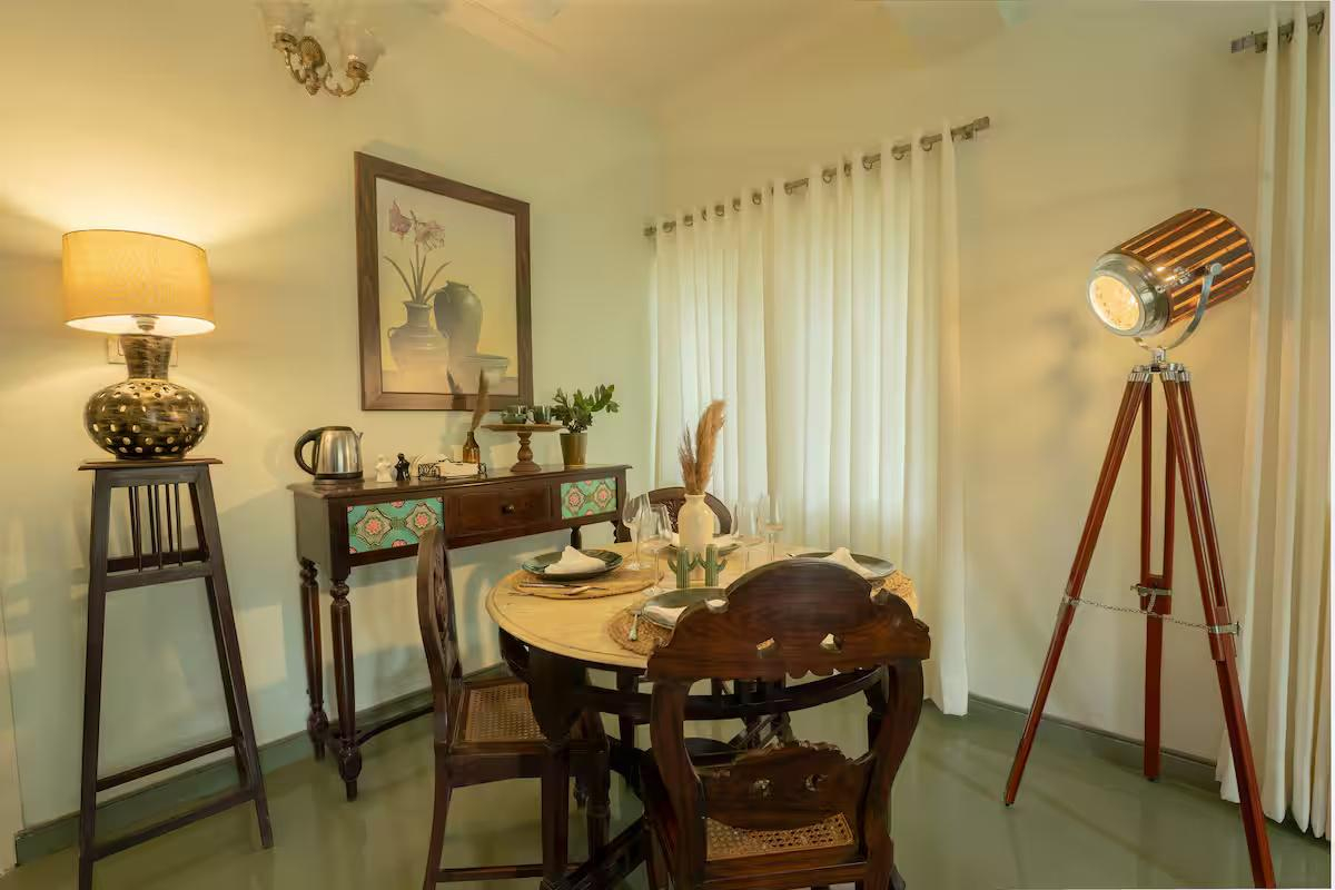 3BHK Bridgerton villa w/pool x Solis Nature 3BHK Bridgerton villa w/pool x Solis Nature