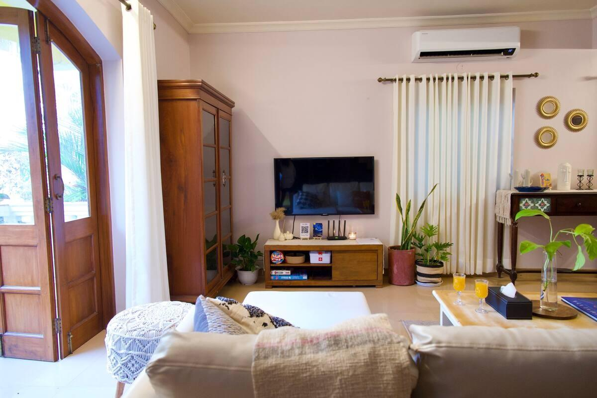 3BHK Villa w/ Pool x Solis Nature 3BHK Villa w/ Pool x Solis Nature