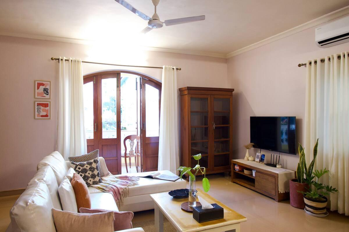 3BHK Villa w/ Pool x Solis Nature 3BHK Villa w/ Pool x Solis Nature