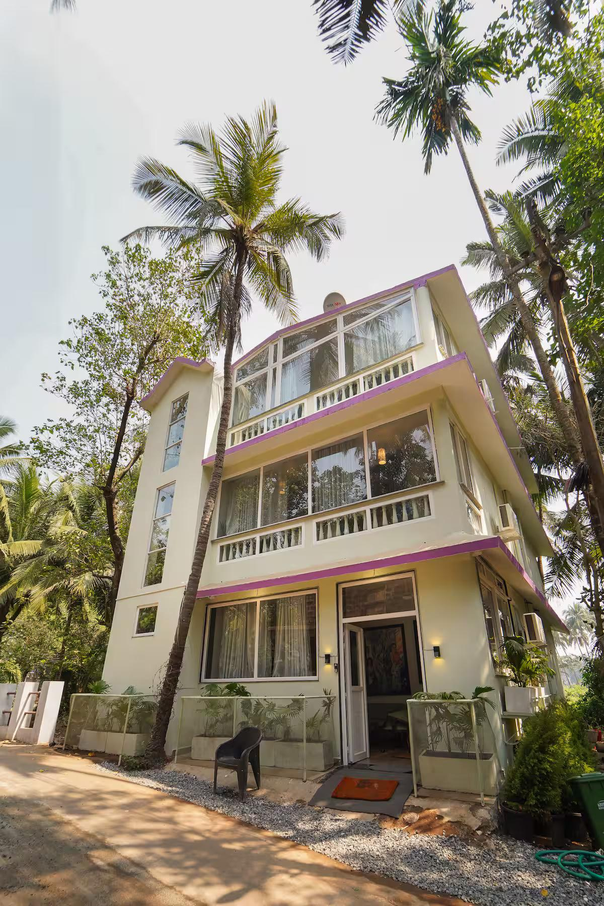 4BHK villa w/ Glass Balconies x Solis Nature