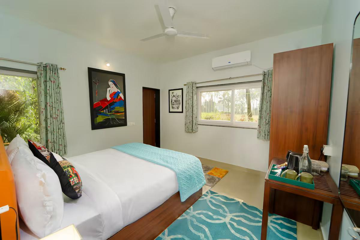 4BHK villa w/ Glass Balconies x Solis Nature
