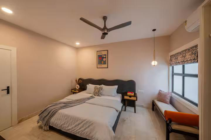 Stylish 3BHK Apart | Walk to Taj Mahal | 1500SQFT x Solis Nature Stylish 3BHK Apart | Walk to Taj Mahal | 1500SQFT x Solis Nature