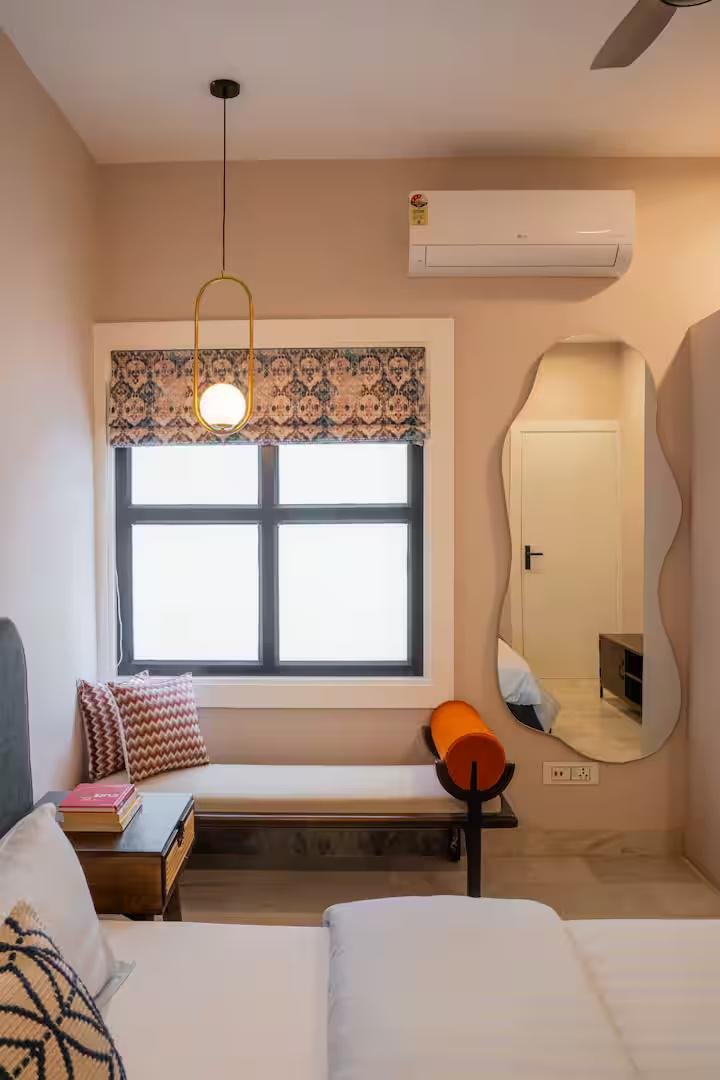 Stylish 3BHK Apart | Walk to Taj Mahal | 1500SQFT x Solis Nature Stylish 3BHK Apart | Walk to Taj Mahal | 1500SQFT x Solis Nature