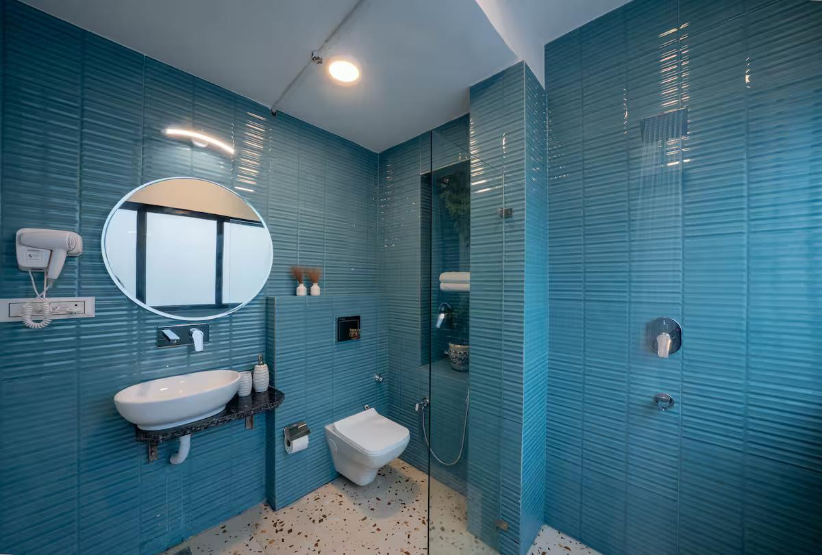 Stylish 3BHK Apart | Walk to Taj Mahal | 1500SQFT x Solis Nature Stylish 3BHK Apart | Walk to Taj Mahal | 1500SQFT x Solis Nature