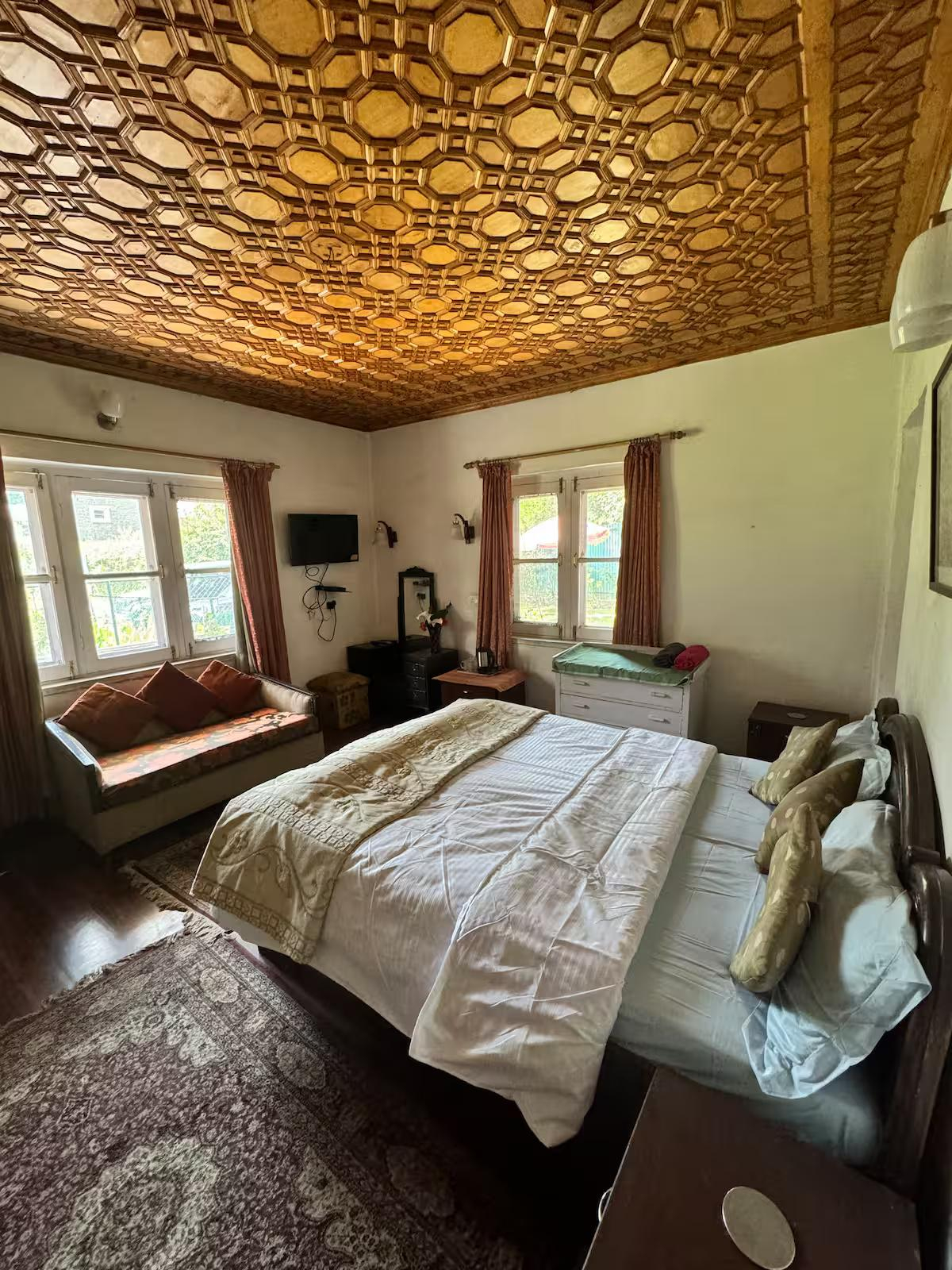 Wazir House Srinagar x Solis Nature