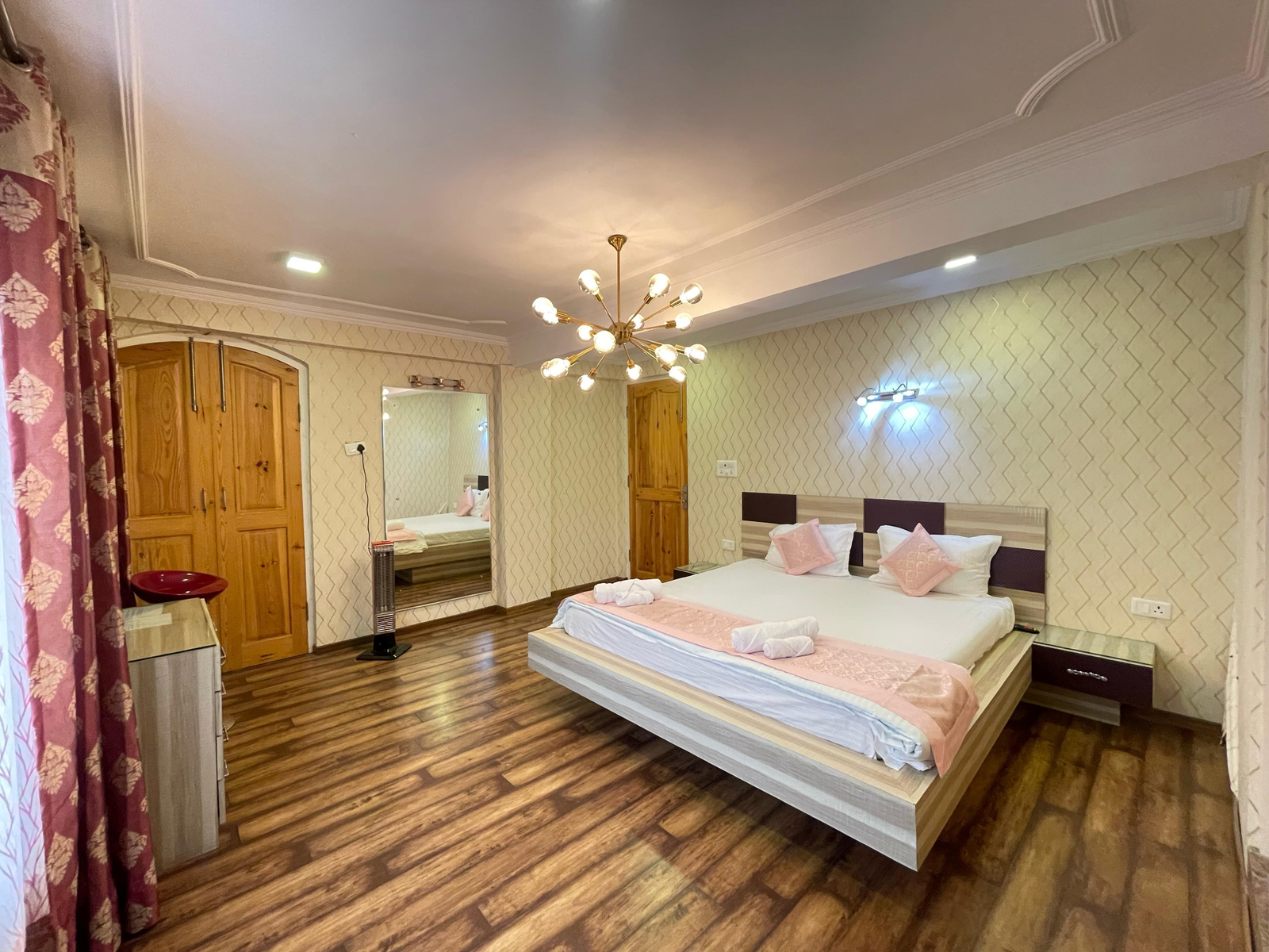 Villa Barakah-5 BR Villa, Mughal garden x Solis Nature