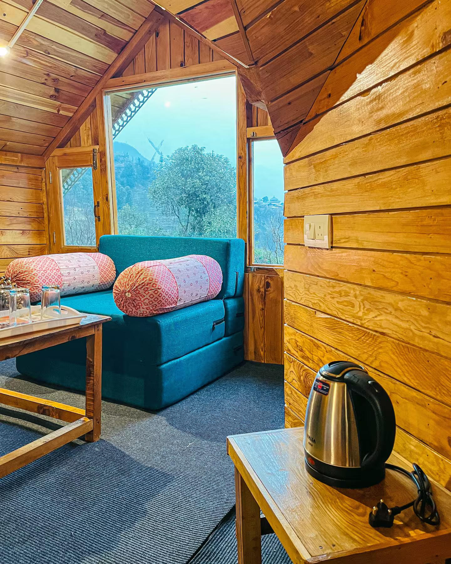 Mountain Vibes Stylish wooden chalet in x Solis Nature