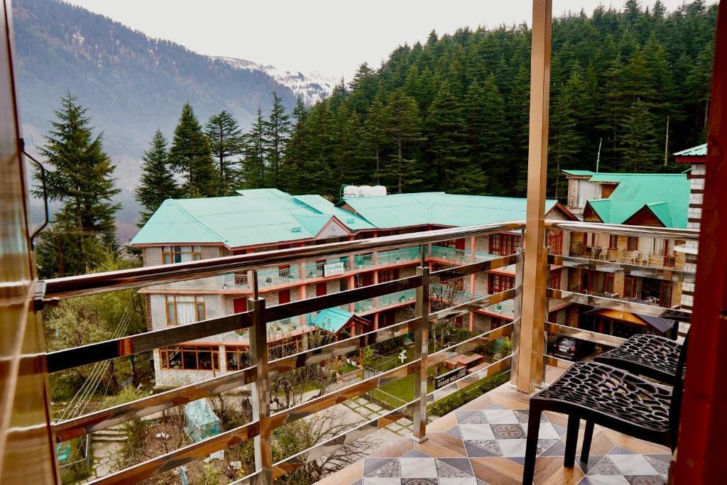 North Deodar Avenue, Manali x Solis Nature North Deodar Avenue, Manali x Solis Nature