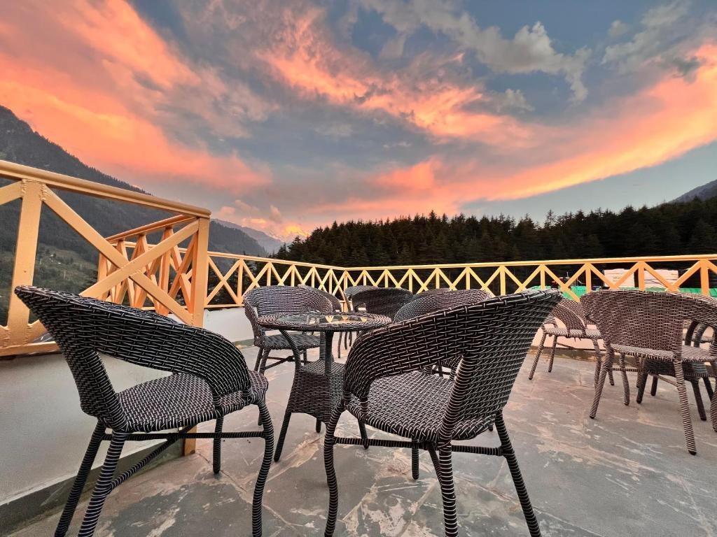 North Deodar Avenue, Manali x Solis Nature North Deodar Avenue, Manali x Solis Nature