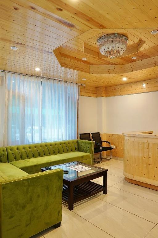 North Deodar Avenue, Manali x Solis Nature North Deodar Avenue, Manali x Solis Nature