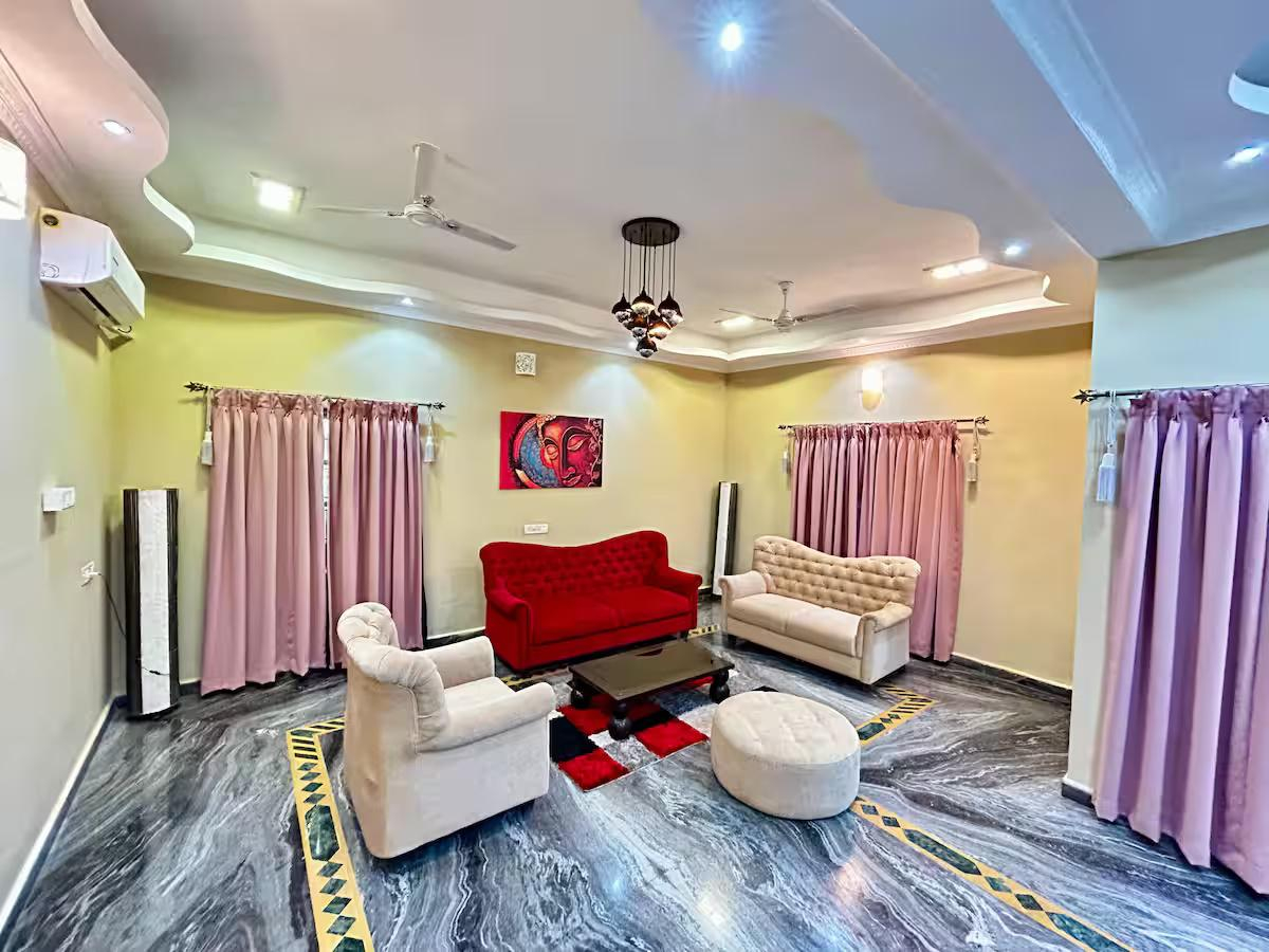 4BHK White Villa with Private Pool x Solis Nature 4BHK White Villa with Private Pool x Solis Nature