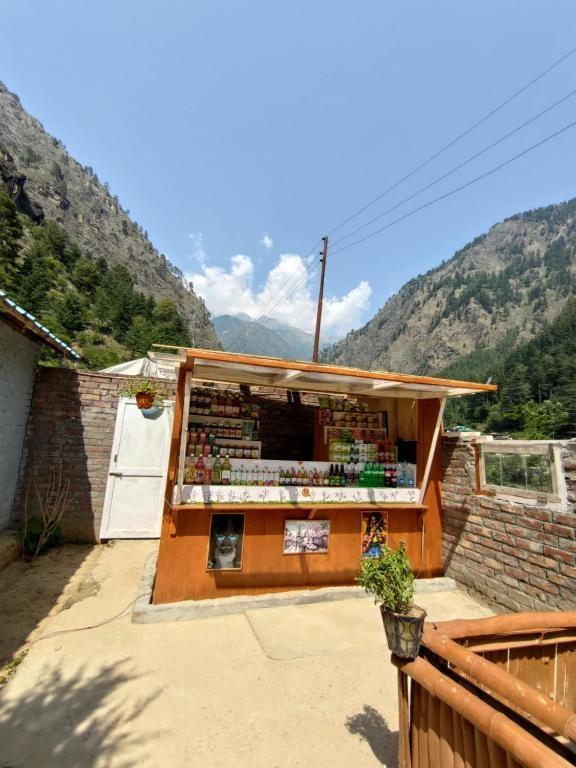 Lee Garden Himalayan Wooden Cottages x Solis Nature