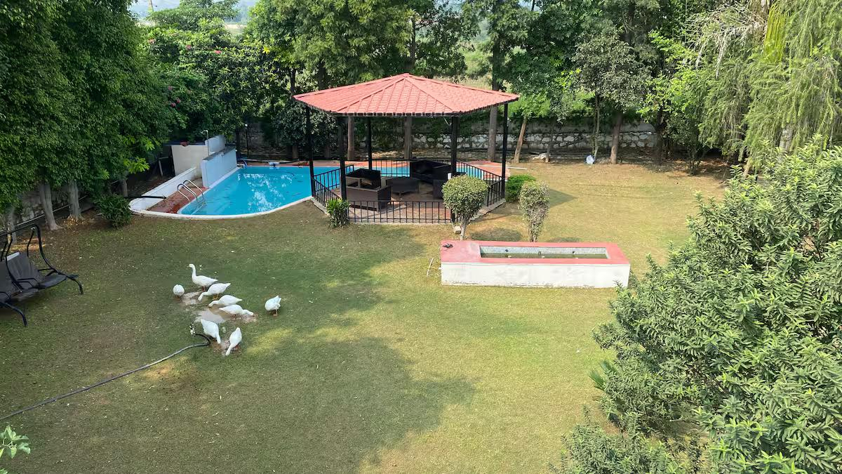 3BHK Villa with Pool x Solis Nature