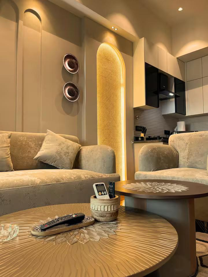 Raahat By Mulberry Homestays | 30th Floor x Solis Nature