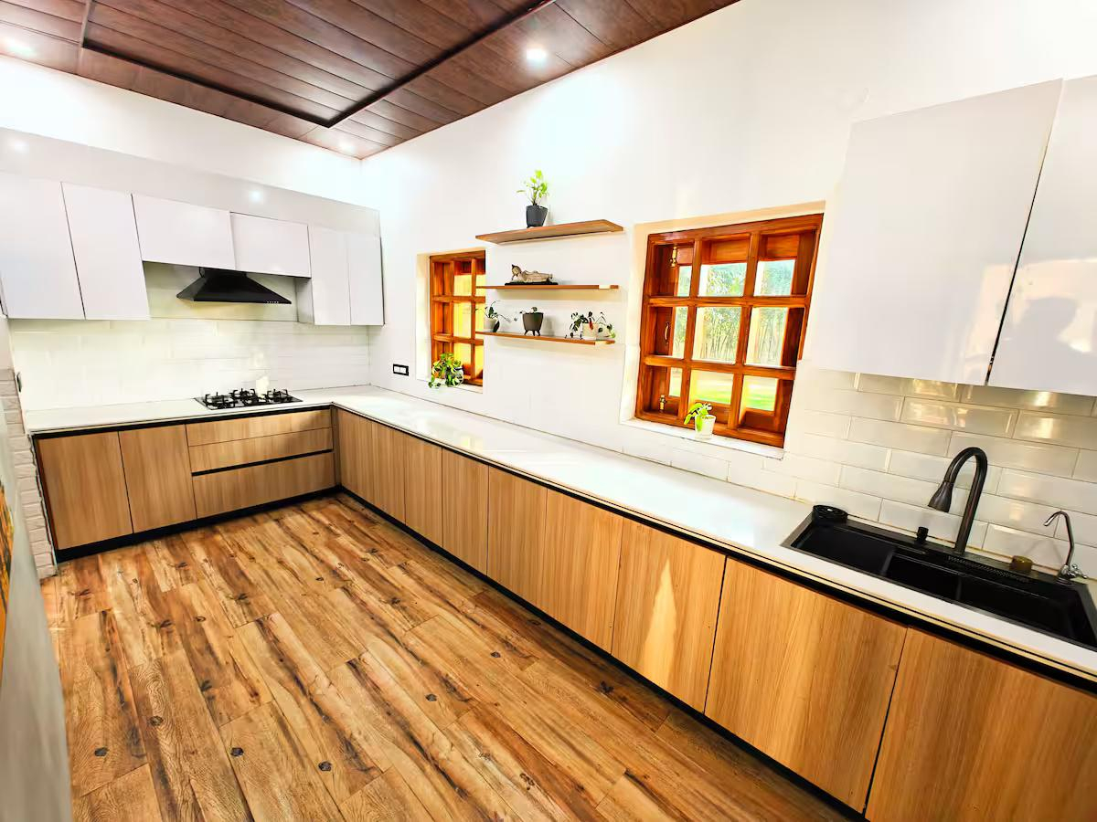 Sukoon Farm - A Lush Green Luxurious Stay x Solis Nature Sukoon Farm - A Lush Green Luxurious Stay x Solis Nature