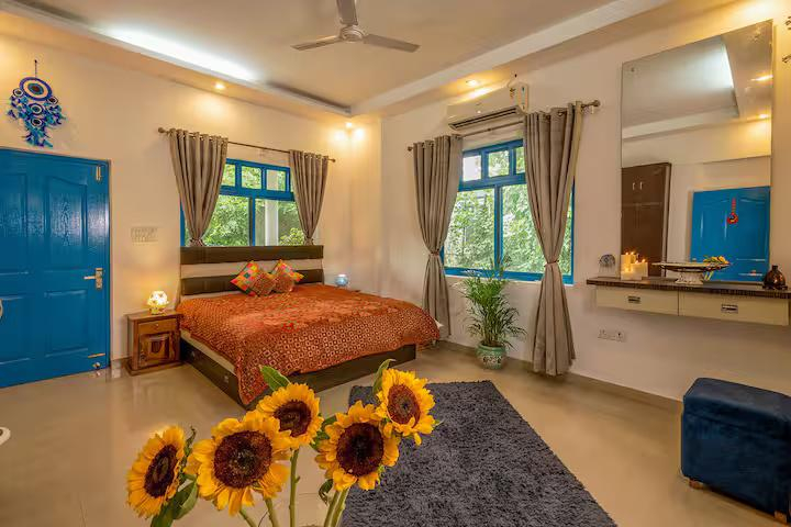 Sukoon Farm - A Lush Green Luxurious Stay x Solis Nature Sukoon Farm - A Lush Green Luxurious Stay x Solis Nature
