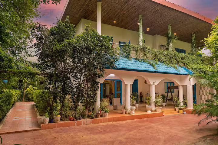 Sukoon Farm - A Lush Green Luxurious Stay x Solis Nature Sukoon Farm - A Lush Green Luxurious Stay x Solis Nature