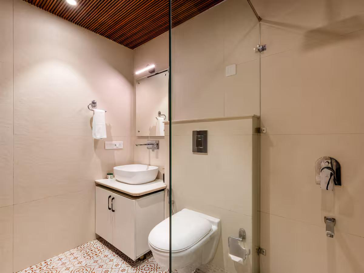 Shukrana 4BHK Luxury Retreat | Mall Road x Solis Nature