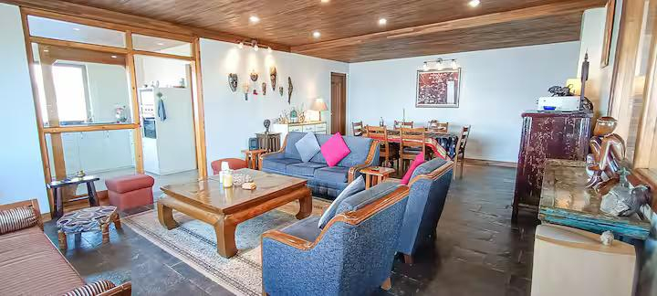 Saroga Woods Luxury Home Stay | 2BR in the hills x Solis Nature