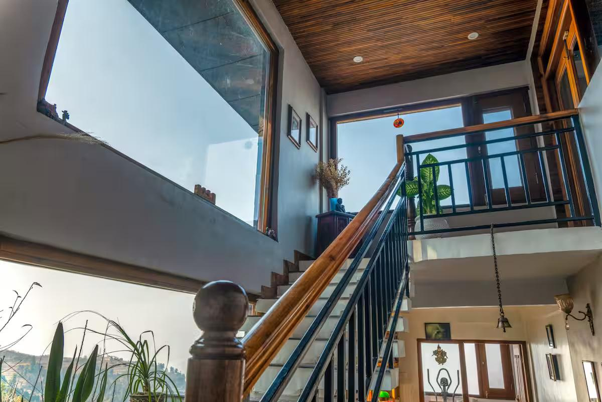 Saroga Woods Luxury Home Stay | 2BR in the hills x Solis Nature