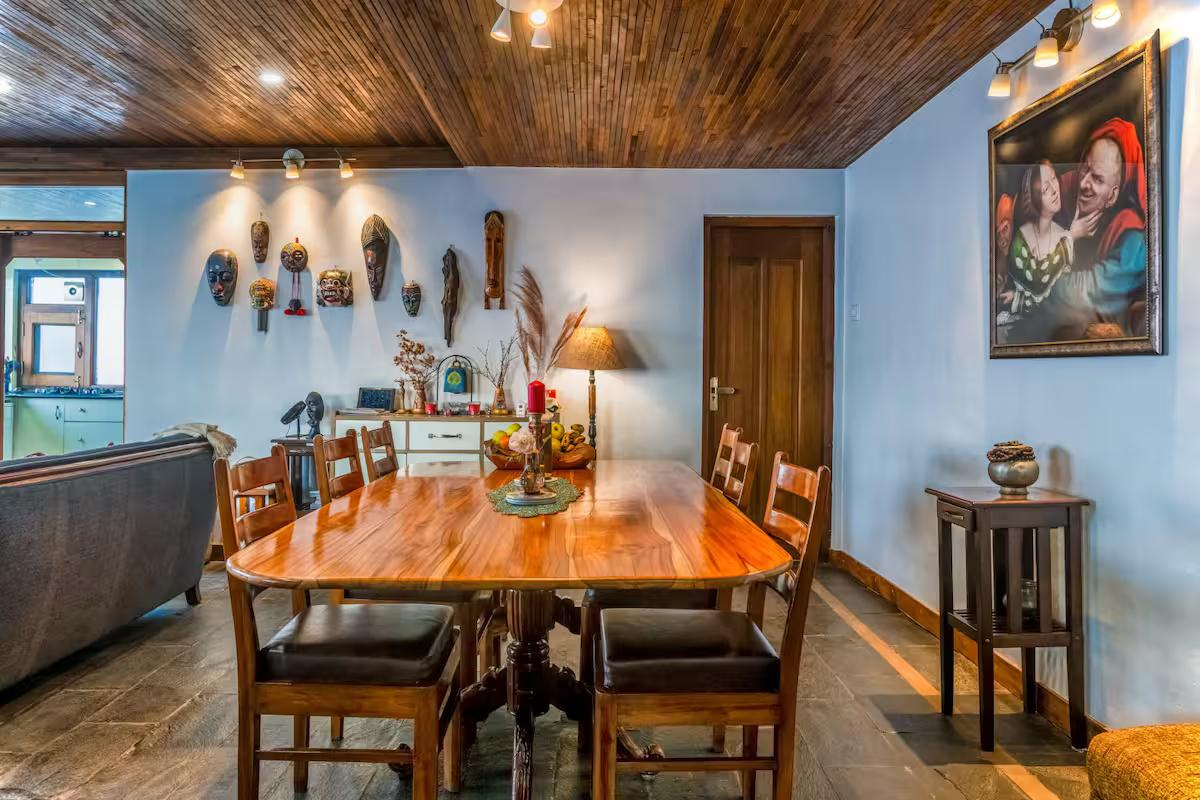 Saroga Woods Luxury Home Stay | 2BR in the hills x Solis Nature